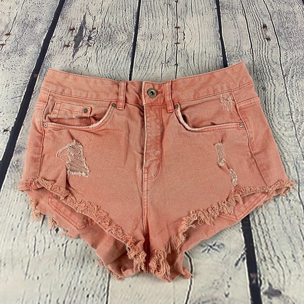 H&M Divided Pink Ripped Distressed Jean Shorts - Picture 1 of 5